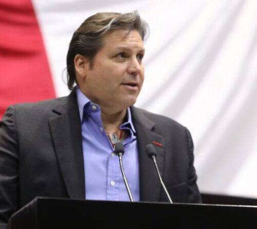 Mario Zamora y Embajador de Turquía Exploran Cooperación para un Modelo Regulado de Producción de Opioides con Fines Médicos.