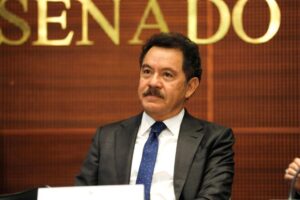 Mier Velazco Defiende Solicitud de Licencia de Rubén Rocha Como Acto de Consistencia Política