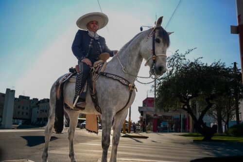 Colorida Cabalgata en Vísperas de la Inauguración de la Feria Internacional De Caballo Texcoco 2026