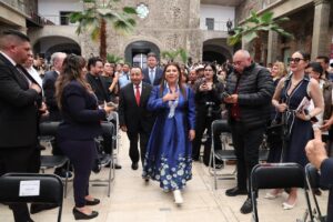 Clara Brugada Llama a Cerrar Filas Contra la Extorsión en la Capital del País
