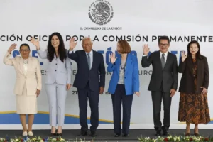 António Costa Asiste a Sesión Solemne de la Comisión Permanente