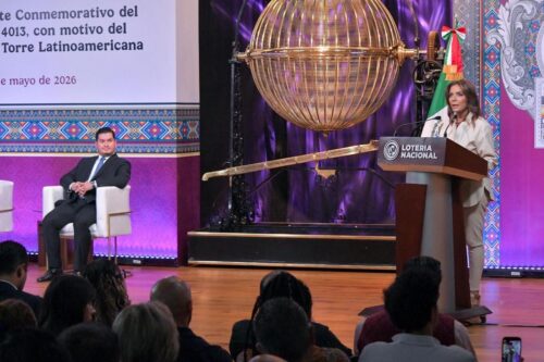 Torre Latinoamericana Cumple 70 Años y es Reconocida por la Lotería Nacional en el Sorteo Mayor