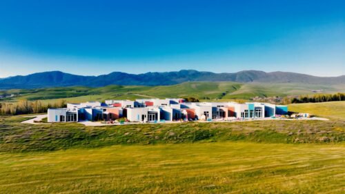 Construirán 43 Centros Infantiles en 17 Entidades