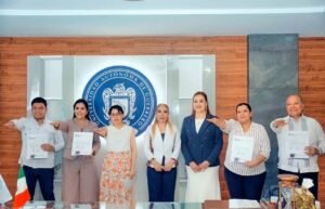 Refrenda Leticia Jiménez Confianza en Funcionarios de la UAGro