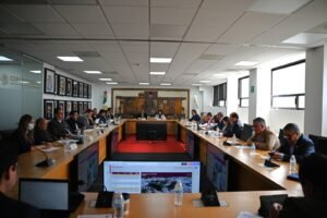 SICT Revisa con Transportistas Trámites, Grúas e Infraestructura Carretera