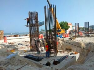 Aceleran Obras del Distribuidor Vial Kukulcán en Cancún